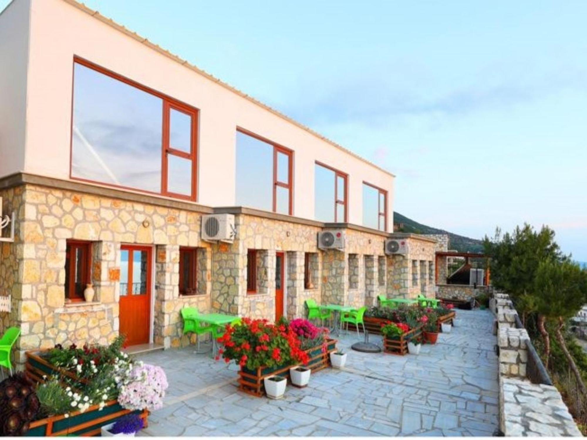 Vila Dena Vlorë Exterior foto